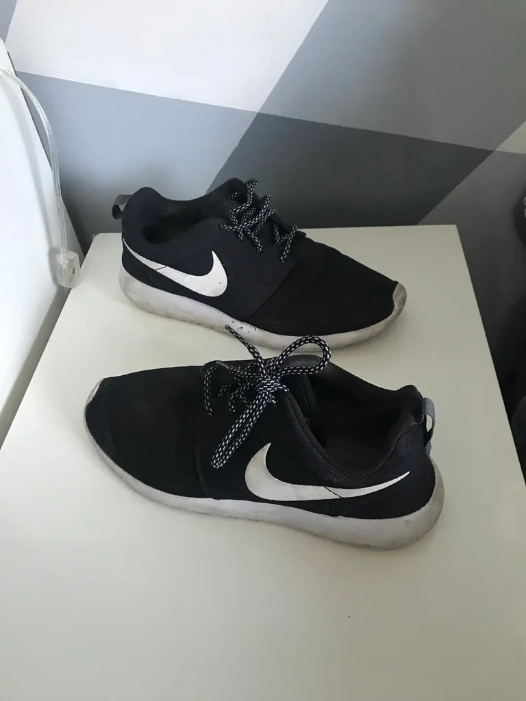 Nike Shoes photo 1