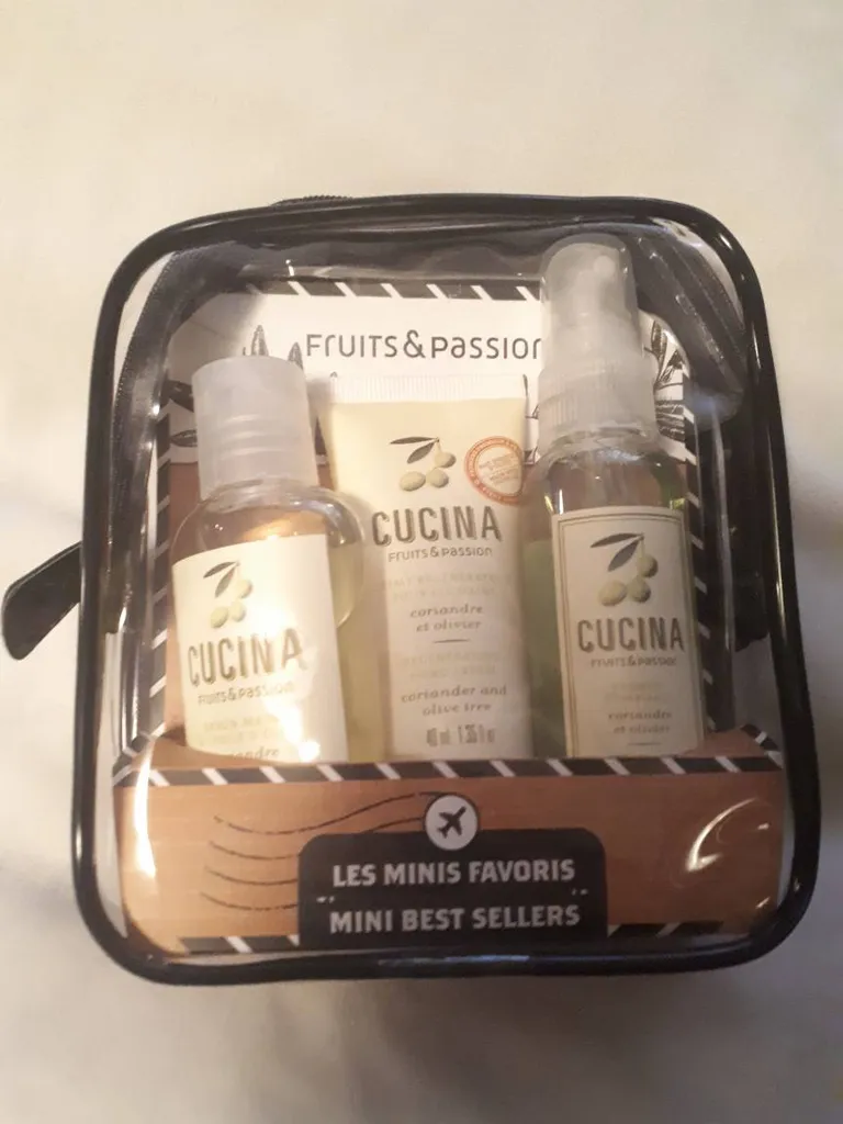 Fruit & Passion Cucina 3 Pack - Hand Soap, Moisturizer and Ki... photo 1