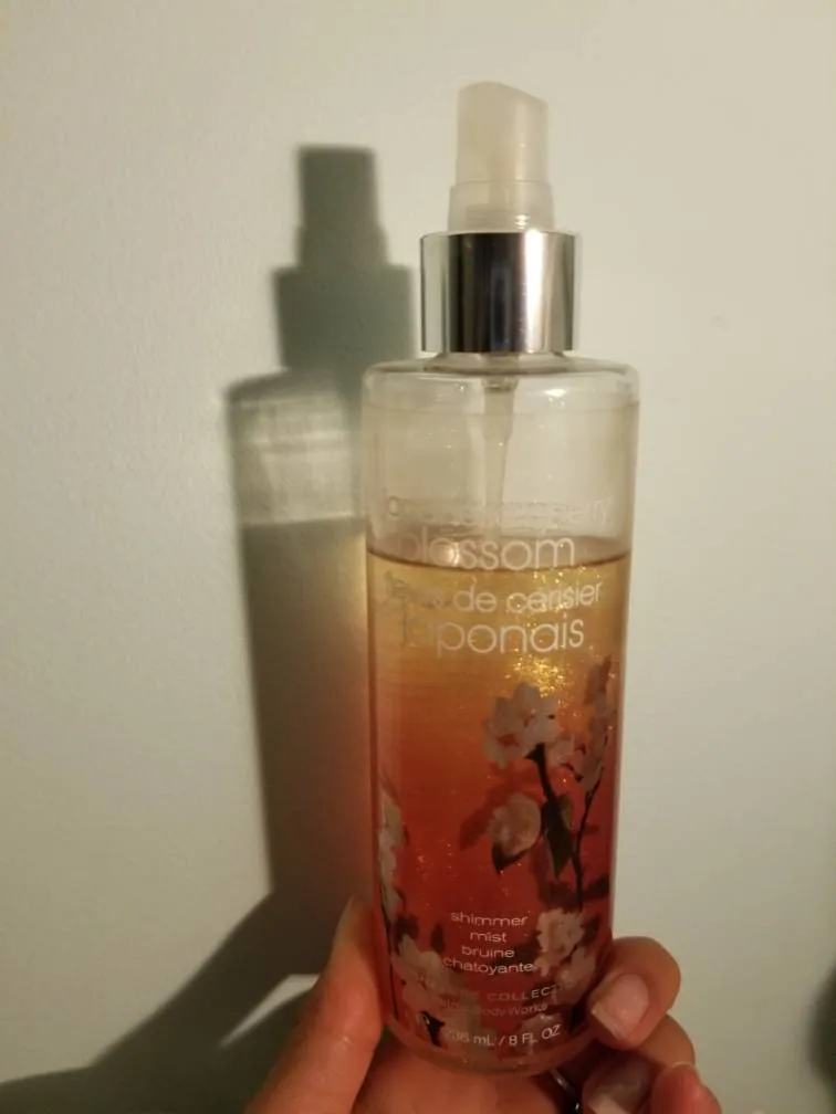 Shimmer Mist photo 1