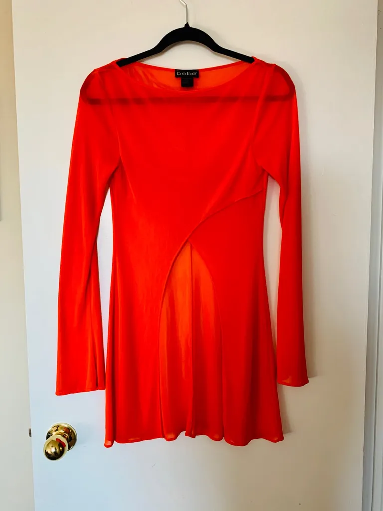 bebe Top photo 1