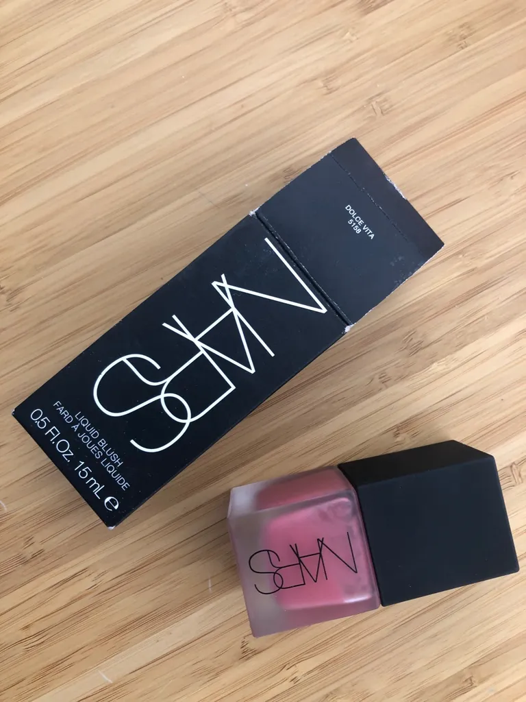 NARS Liquid Blush photo 1