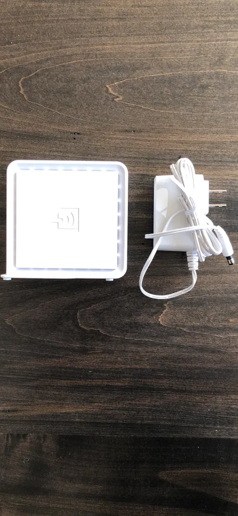 AirTies Wireless Router photo 1