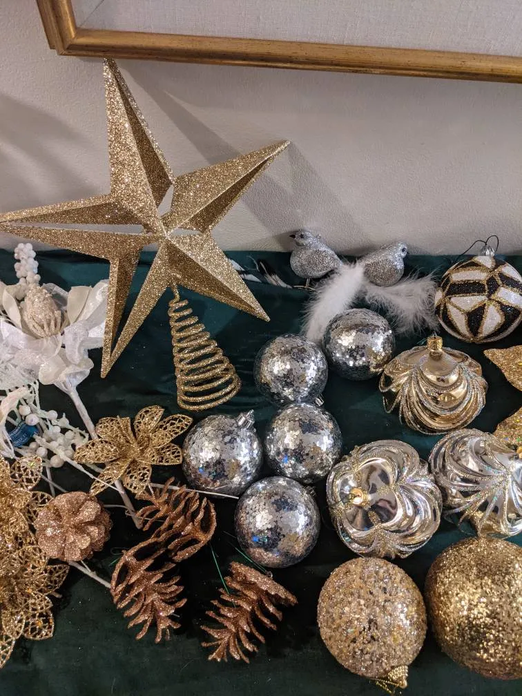 Whole Tree's Worth Of Gold/white/black Art Deco GLAM Ornament... photo 1