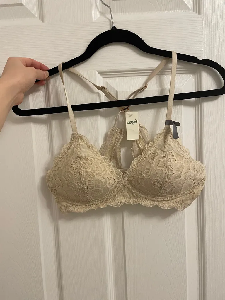 BNWT aerie Wireless Bra photo 1