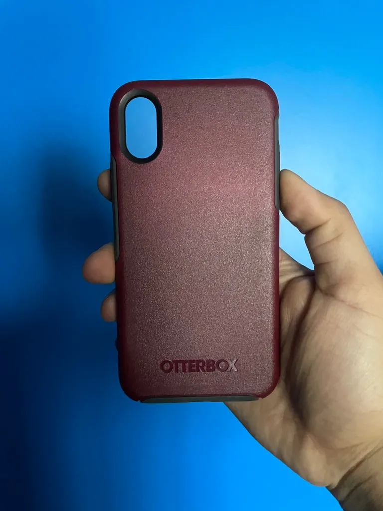 Otterbox iPhone XR photo 1