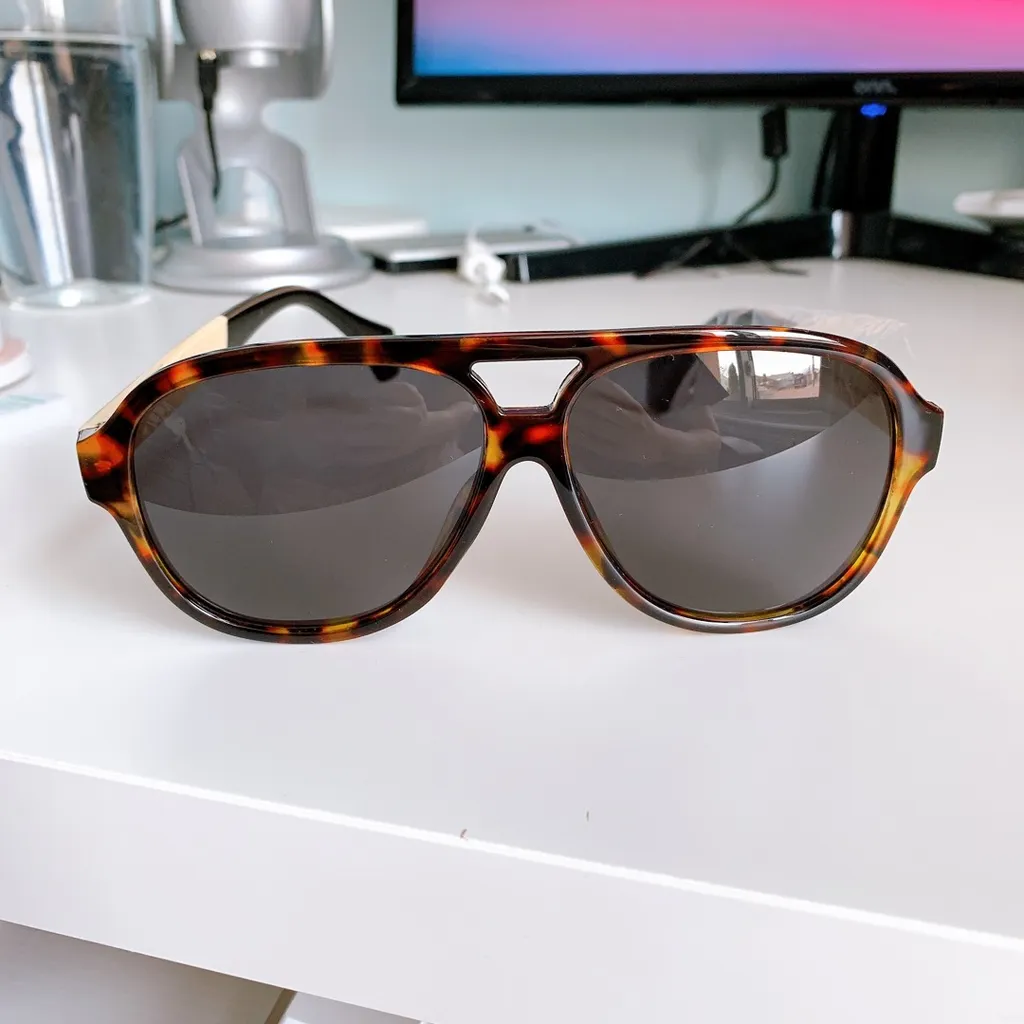 BNIB KITS Sunglasses photo 1