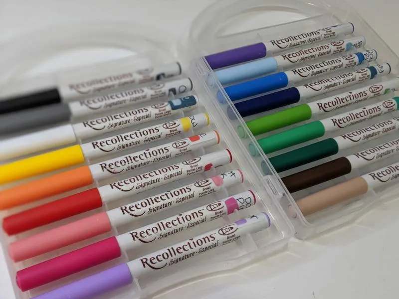 Opaque Marker Set +1 Extra Colour 19pcs Hardly Used Art Supplies photo 1