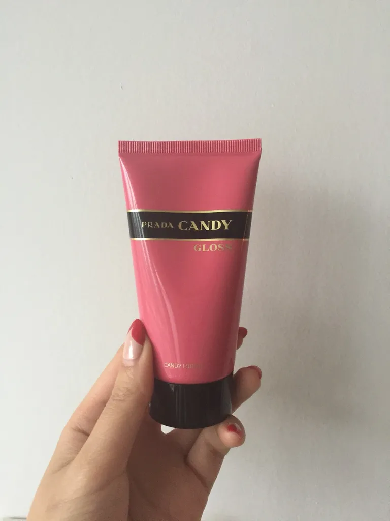 Prada Candy Gloss Lotion photo 1