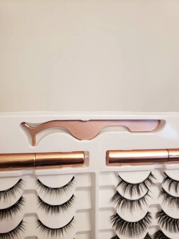 Eyelash Application Tweezers photo 1