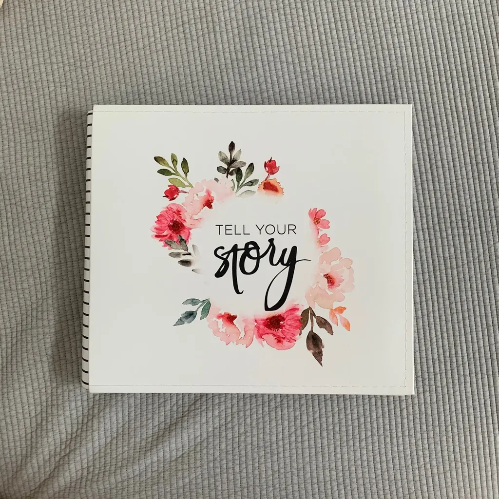 New Scrap Book / Album photo 1