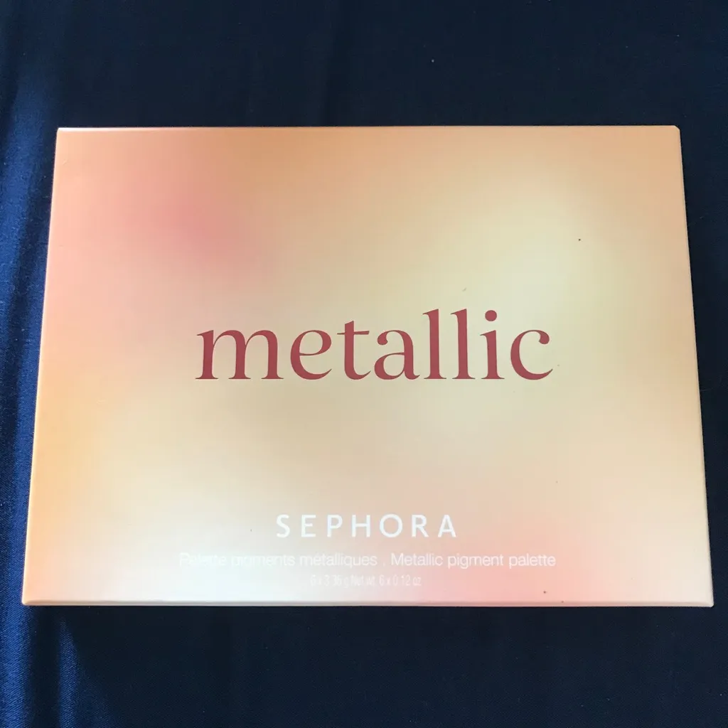 BNIP Sephora Metallic Makeup photo 1