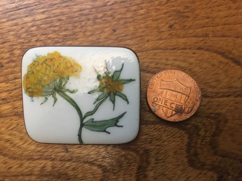 Enamel Flower Brooch photo 1