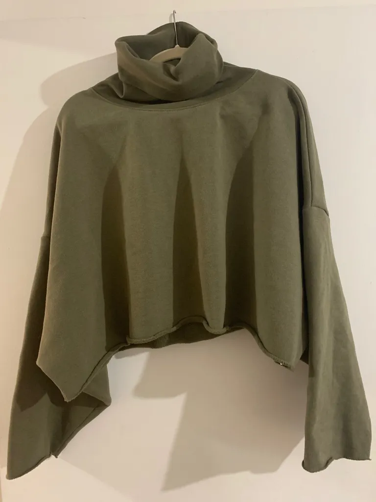Cropped Oak & Fort batwing top photo 1