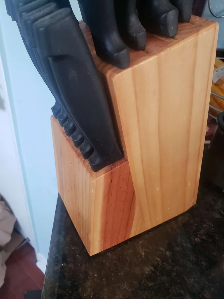 Knife block photo 1