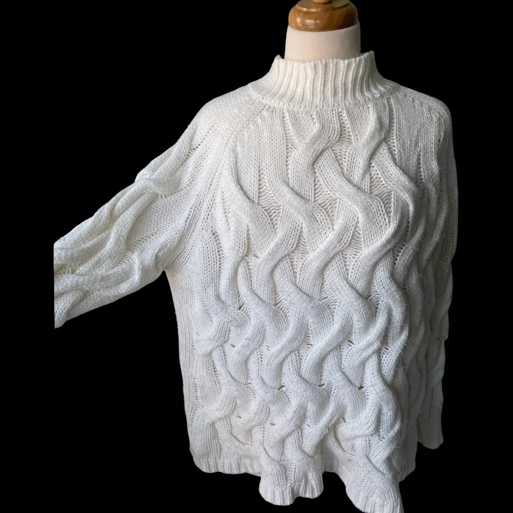 Hilary Macmillan Knit Sweater photo 1