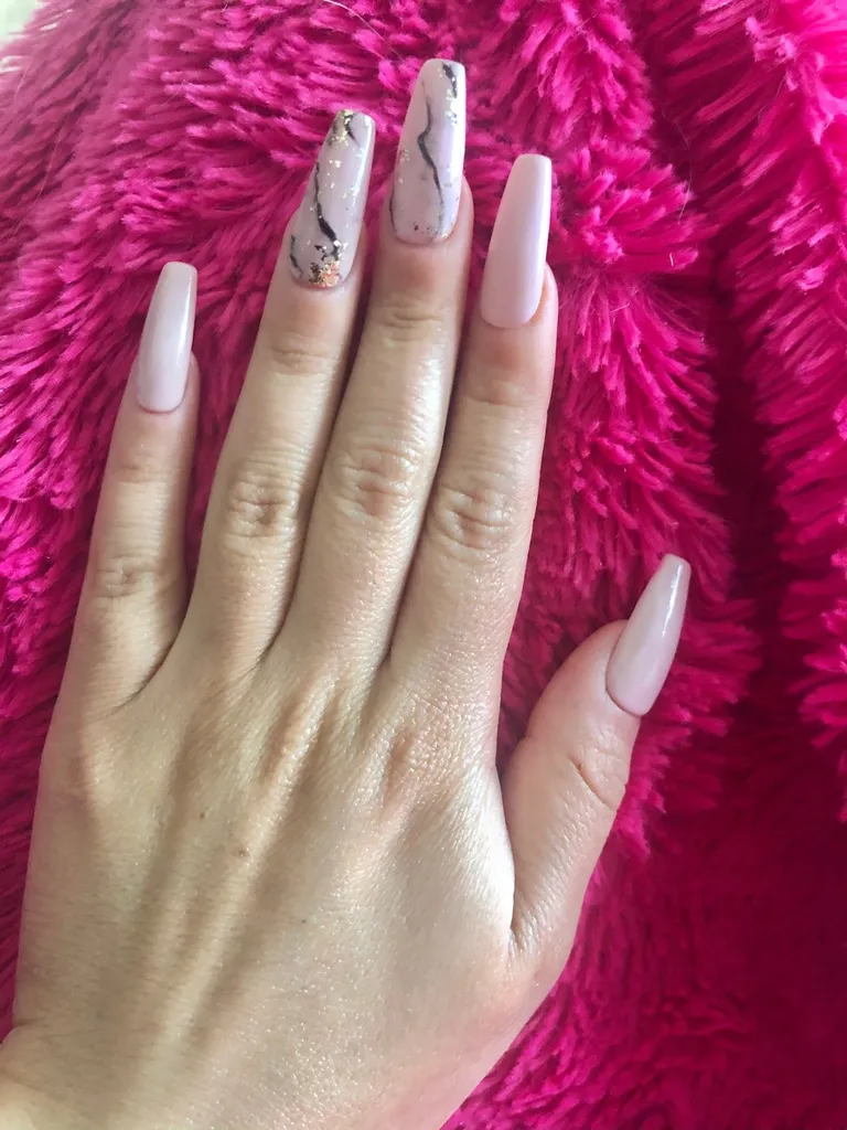 Press On Nails photo 1