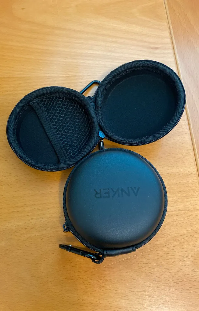 FREE headphone Carriers X2 photo 1