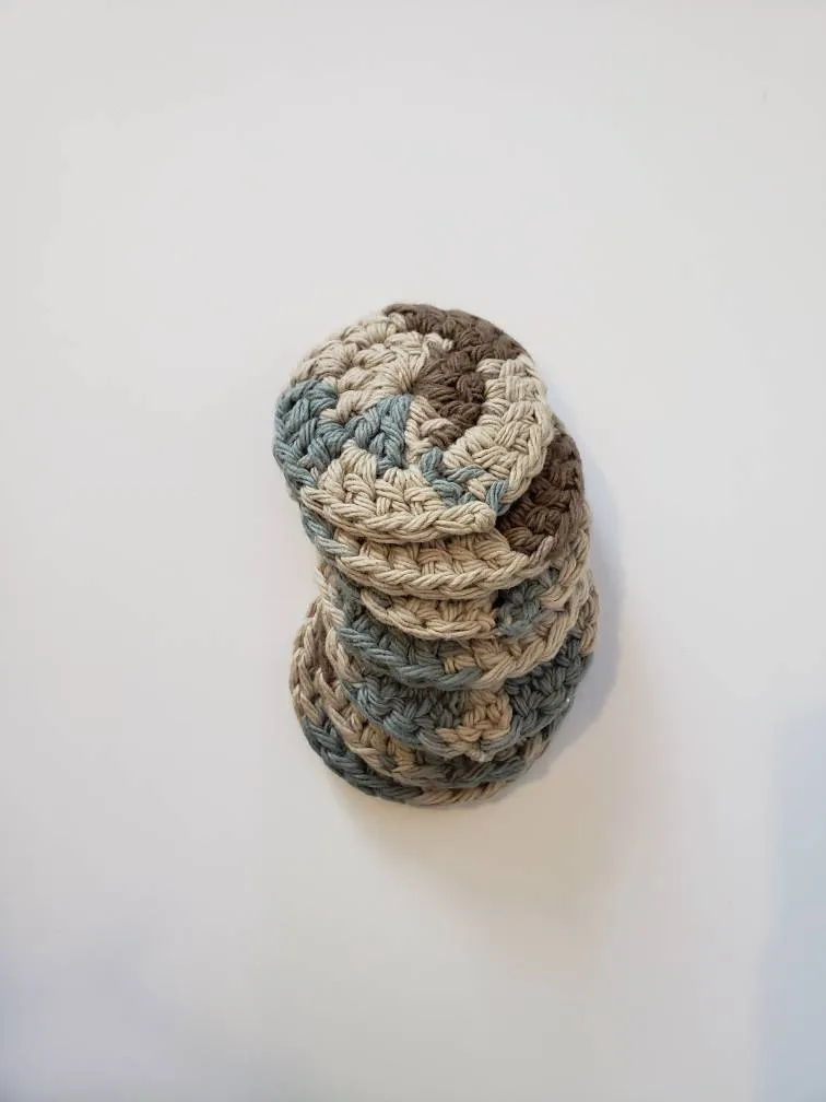 Handmade Crochet Reusable Makeup Pads photo 1