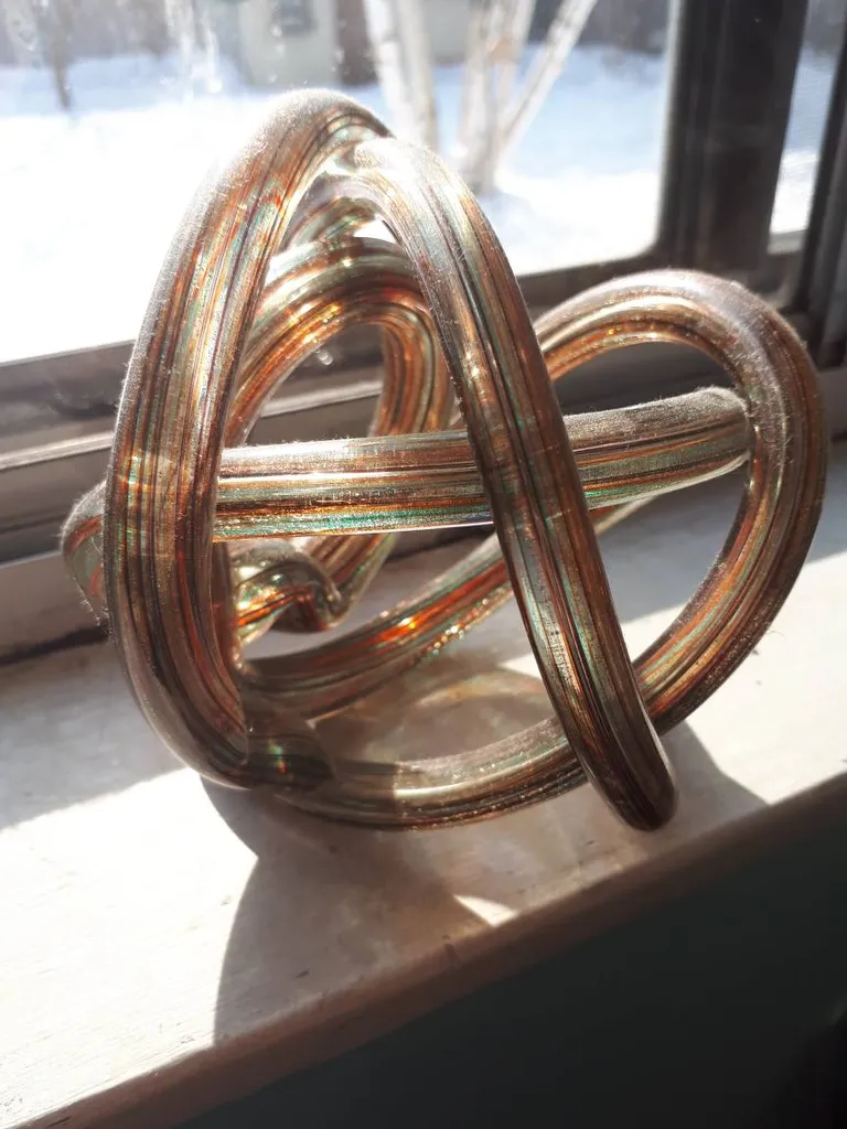 Art Glass Knot Sculpture photo 1