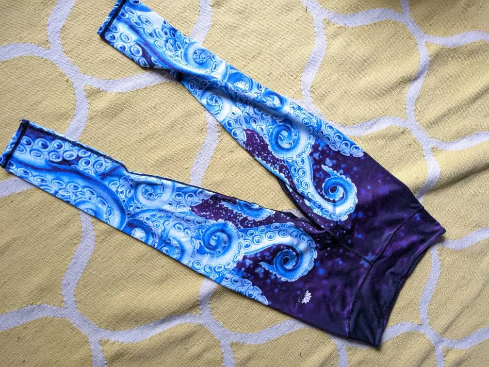 FREE Tentacle Leggings photo 1