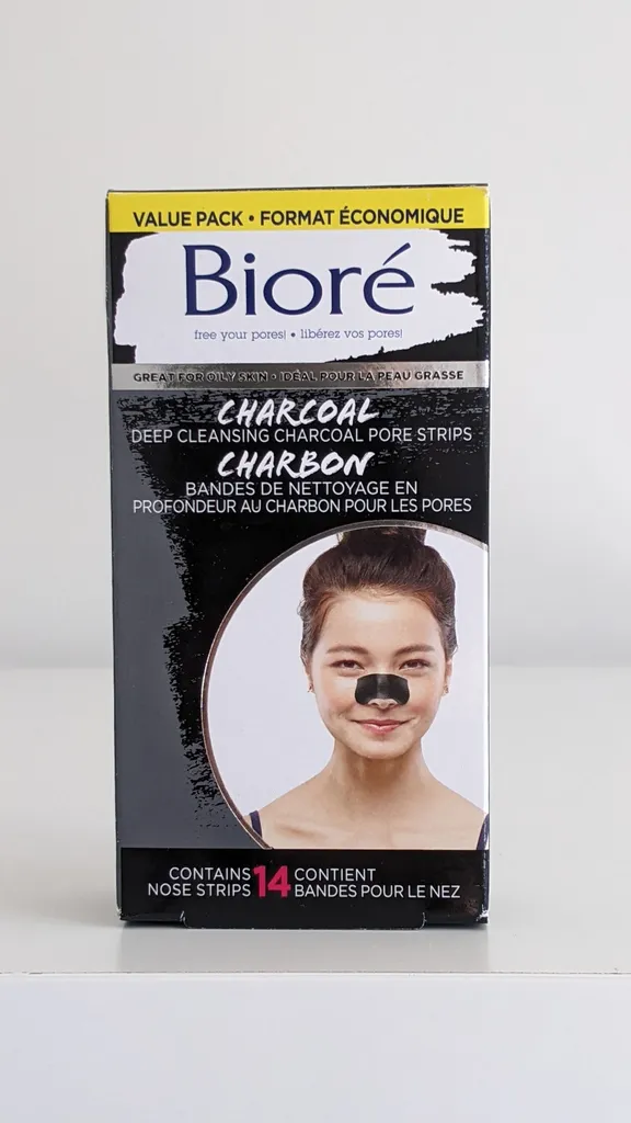 Biore Charcoal Pore Strips  photo 1