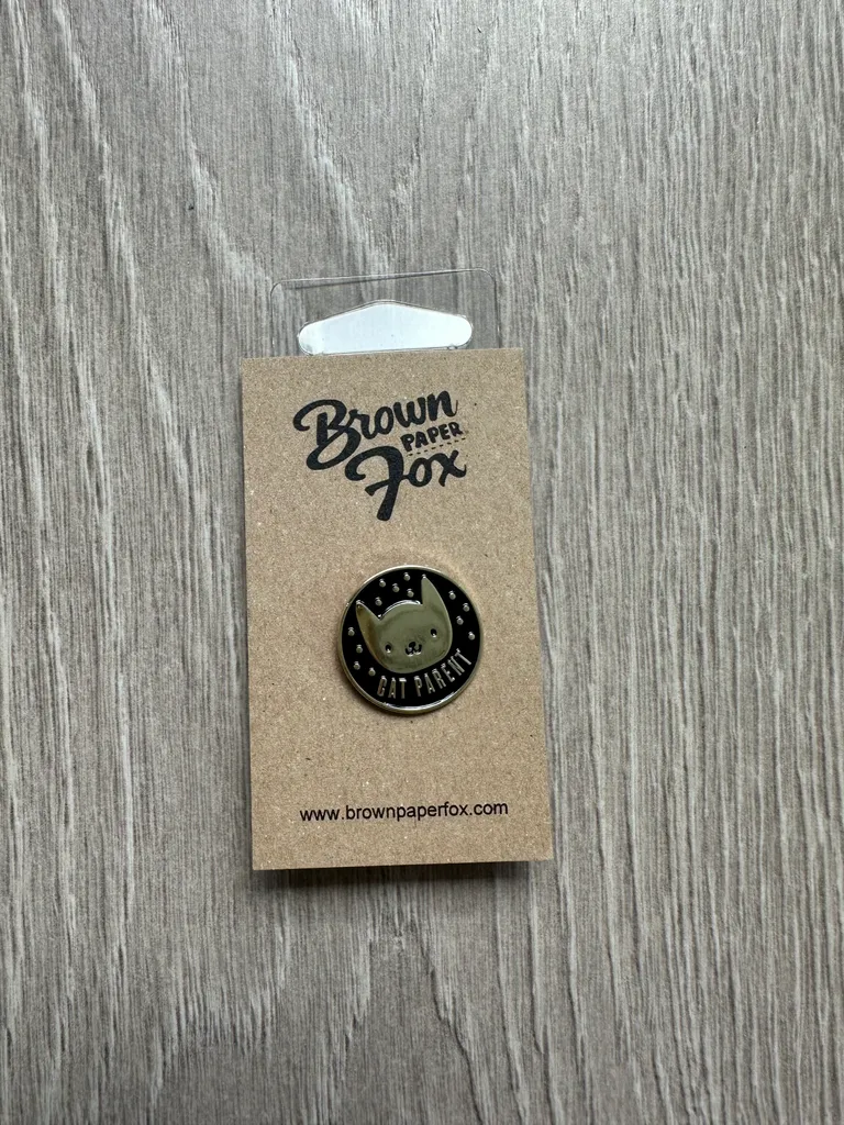 NEW Brown Fox Cat Parent Enamel Pin photo 1