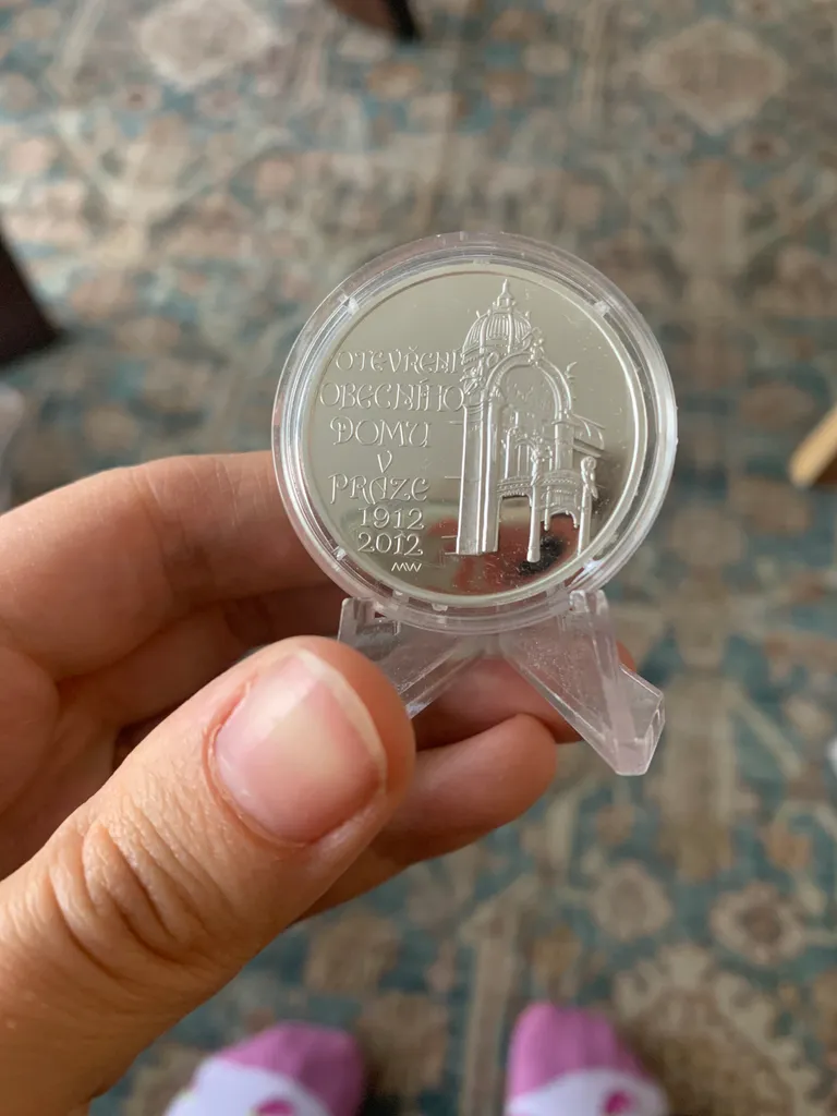 Commemorative coin with stand  photo 1