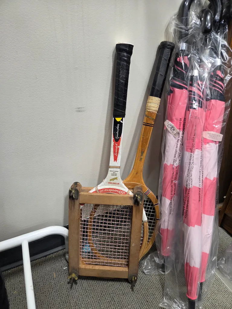 Old tennis racquets  photo 1