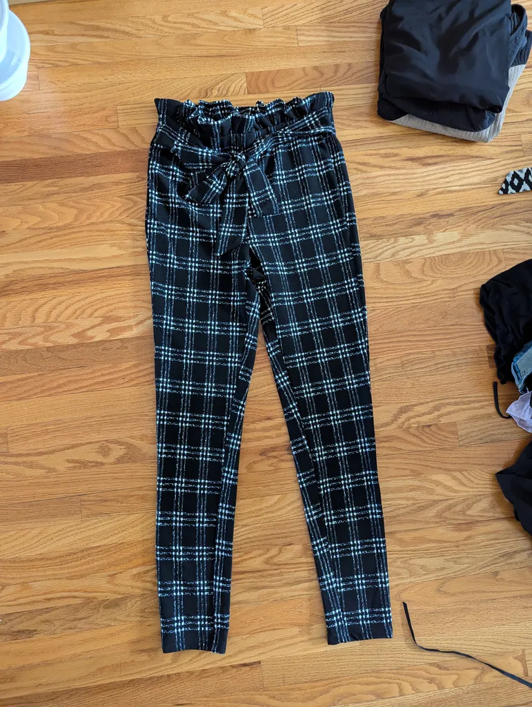 Plaid pattern work pants photo 1