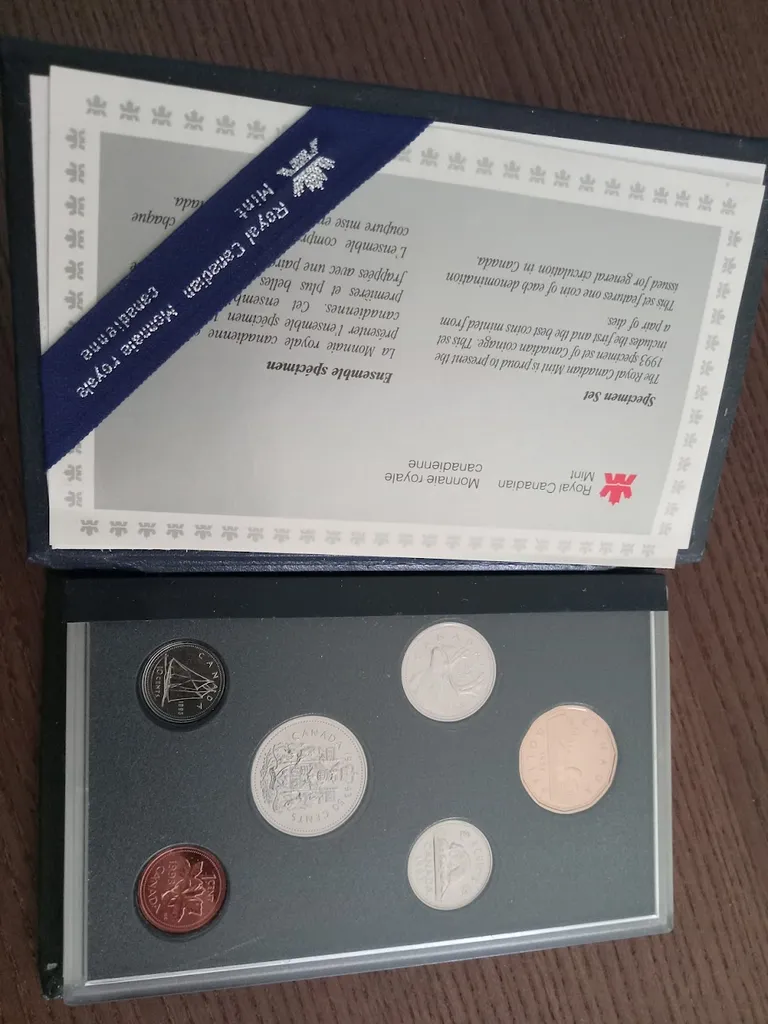 Royal Canadian 1993 Mint Collection photo 1