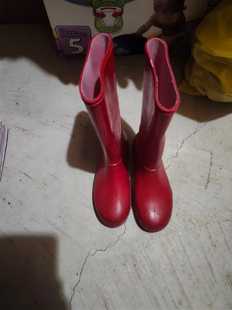 Rain boots - kids size 12 photo 1