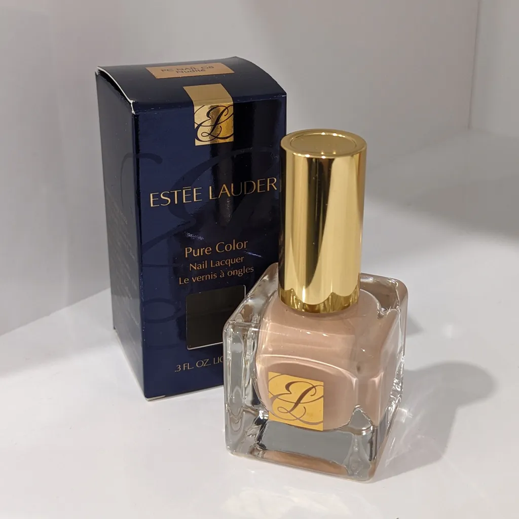 BNIB Estee Lauder Nail polish  photo 1