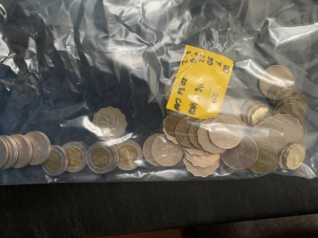Honk Kong dollars (~20 CAD) photo 1