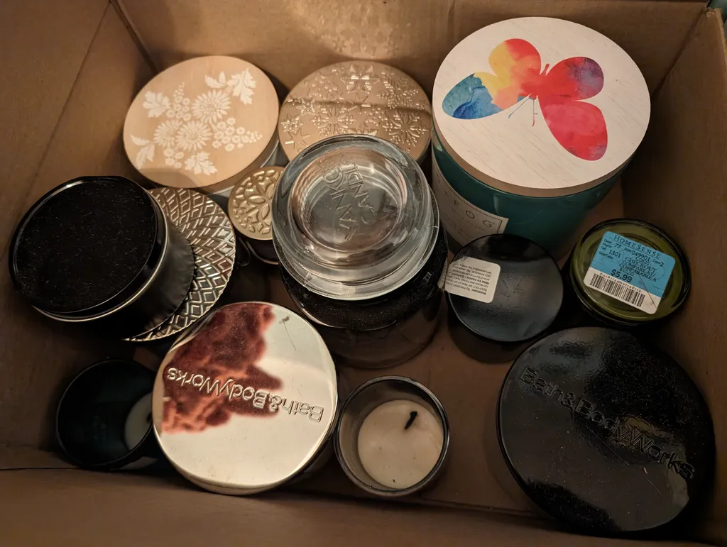 🆓 Used candle jars photo 1