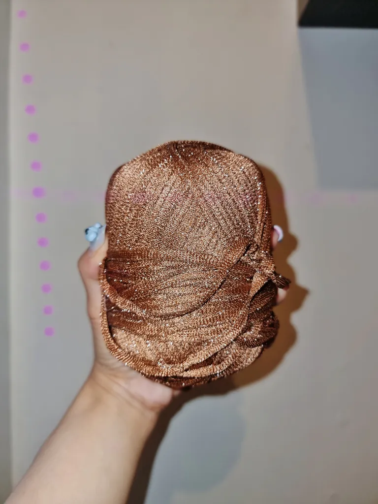 ✨️Shimmery Sparkly Yarn 🧶 for clothing photo 1