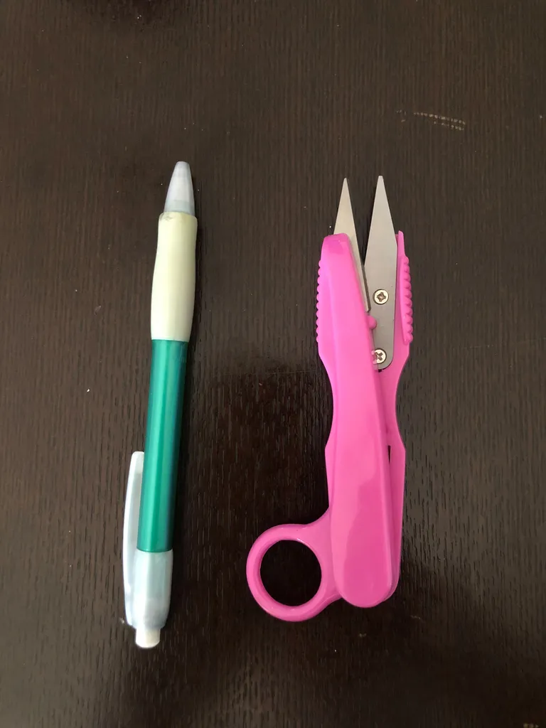 Brand new craft snippers photo 1