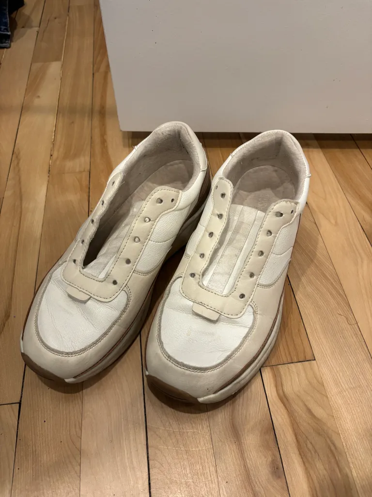 Sneakers size 9 photo 1