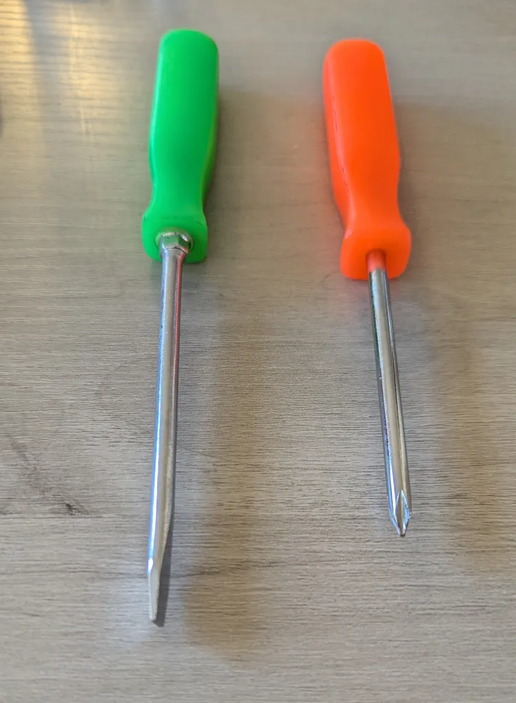 Two Screwdrivers - Green and Orange photo 1
