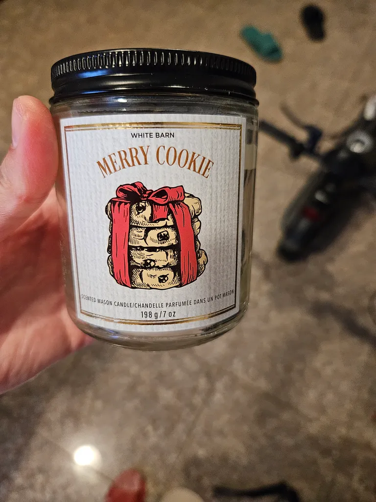 New Merry cookie candle photo 1