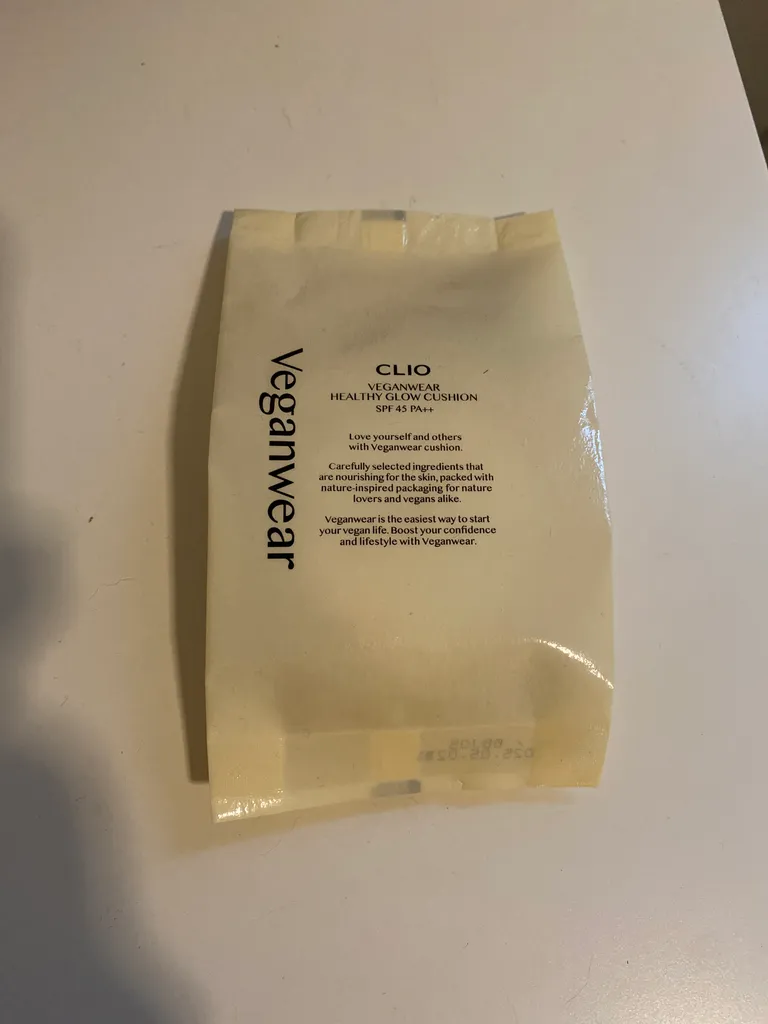 Club clio healthy glow cushion - shade 3 linen (refill) photo 1