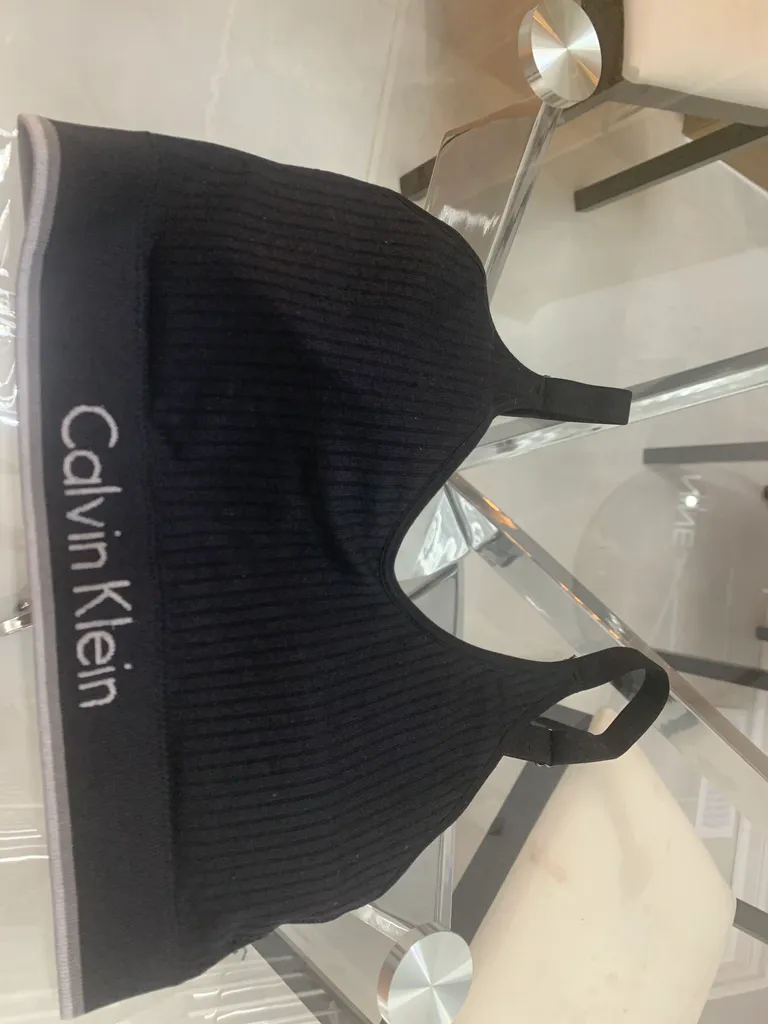 Calvin Klein sports bra  photo 1