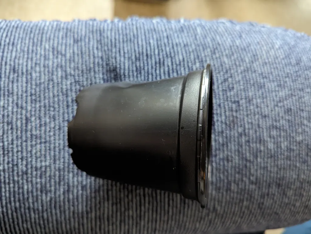 Plastic nursery pots photo 1