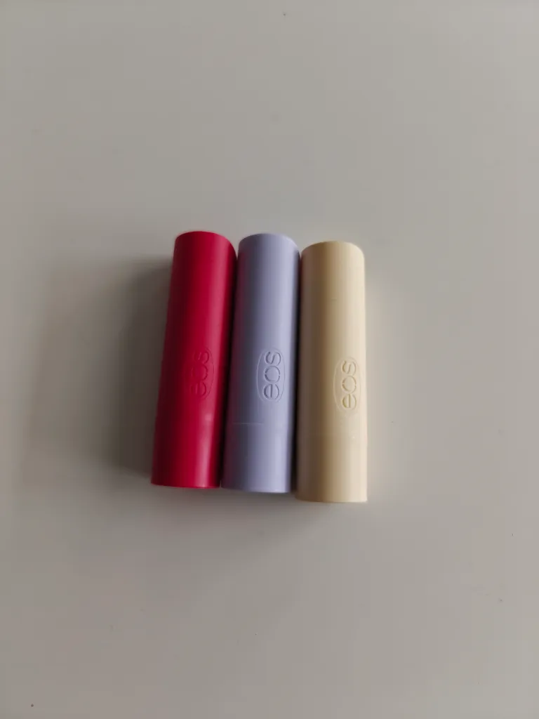 3x EOS lip balm  photo 1