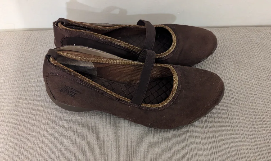 AE Brown Suede Ballerina Flats - Women's Size 9 photo 1