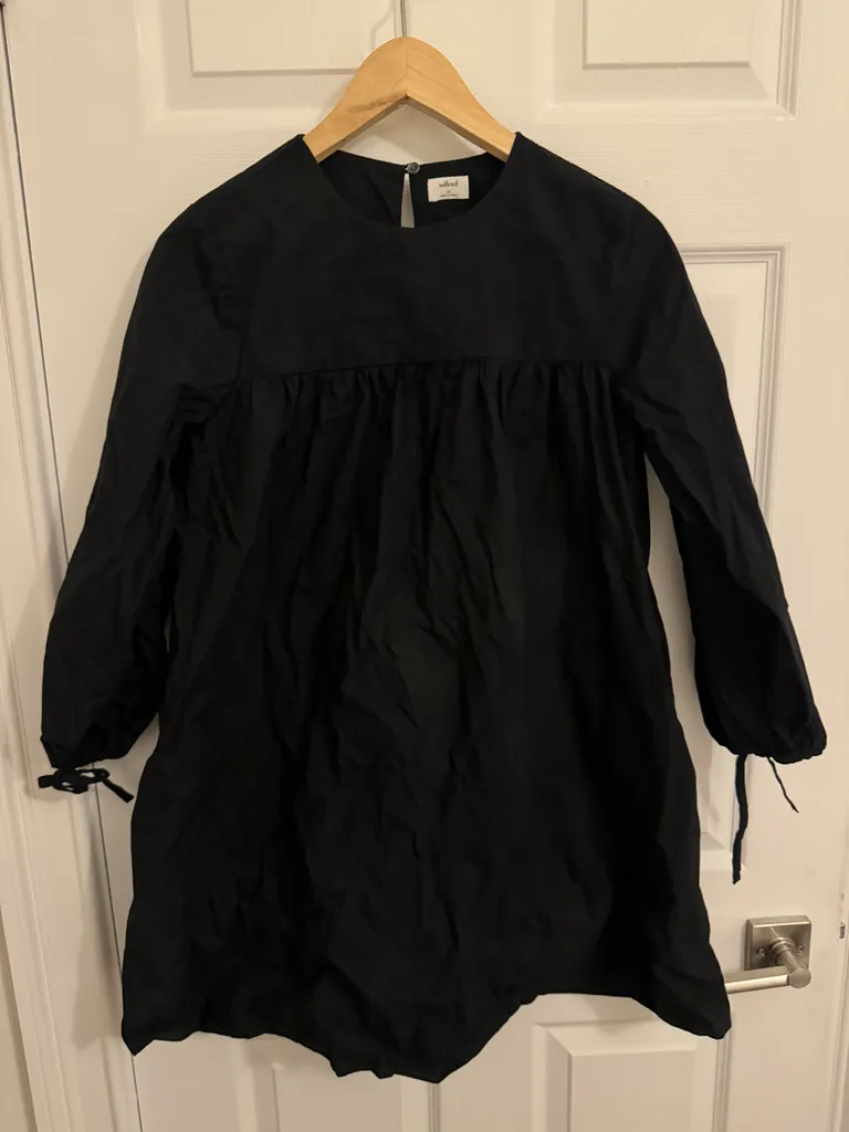 Aritzia dress black - Wilfred  photo 1