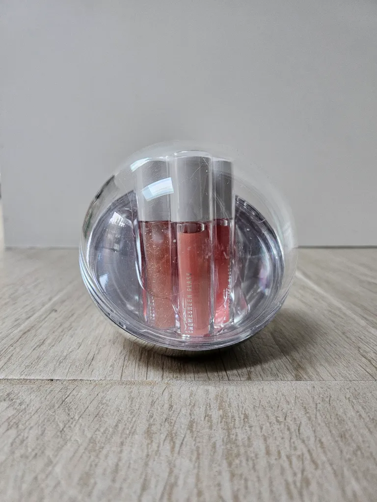 MAC Dazzlesphere - Coral Ornament photo 1