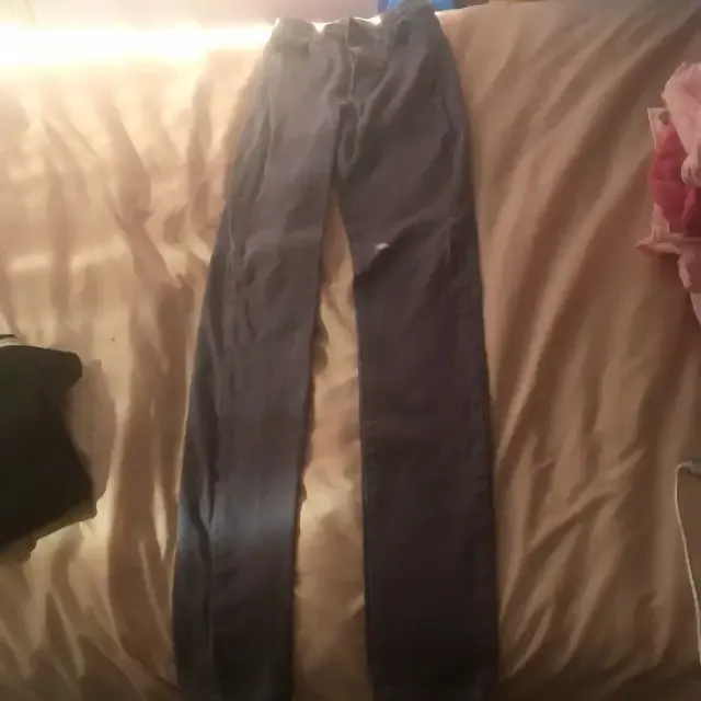 Purple Marciano jeans mauves photo 1