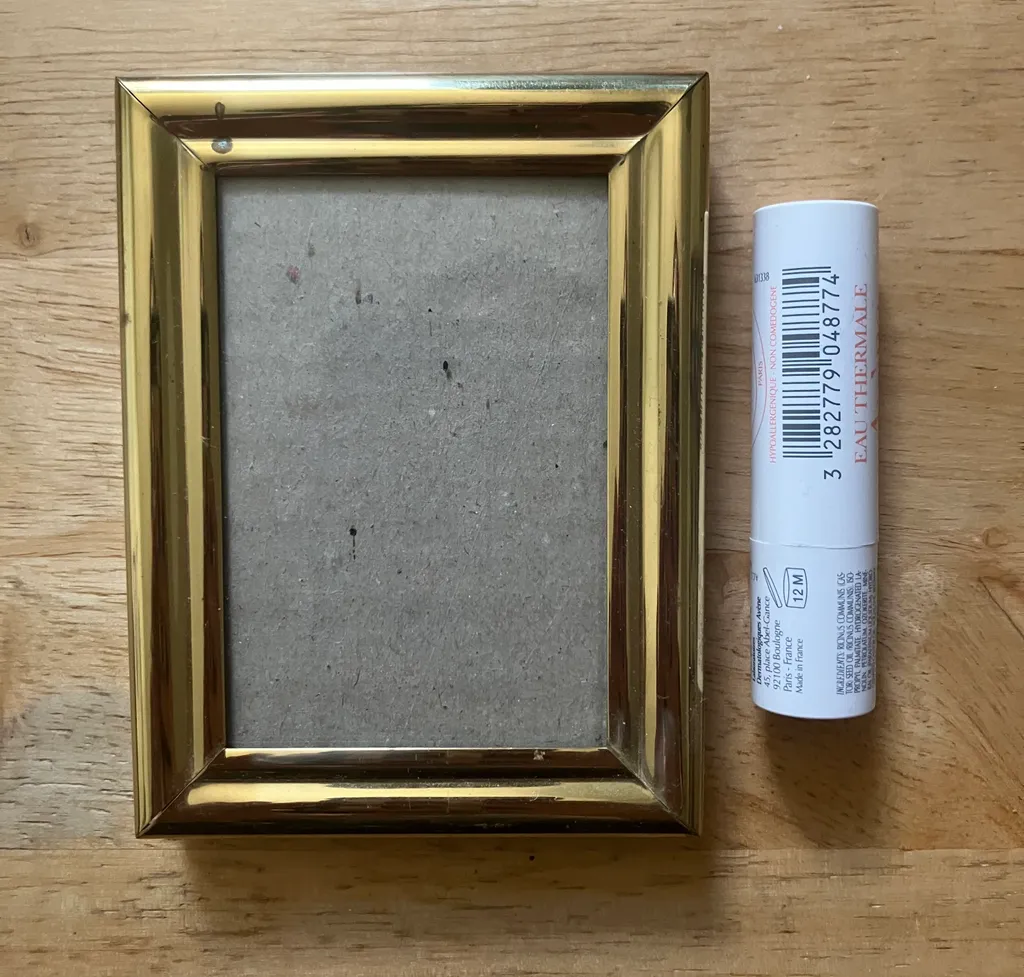 2x3 brass picture frame photo 1
