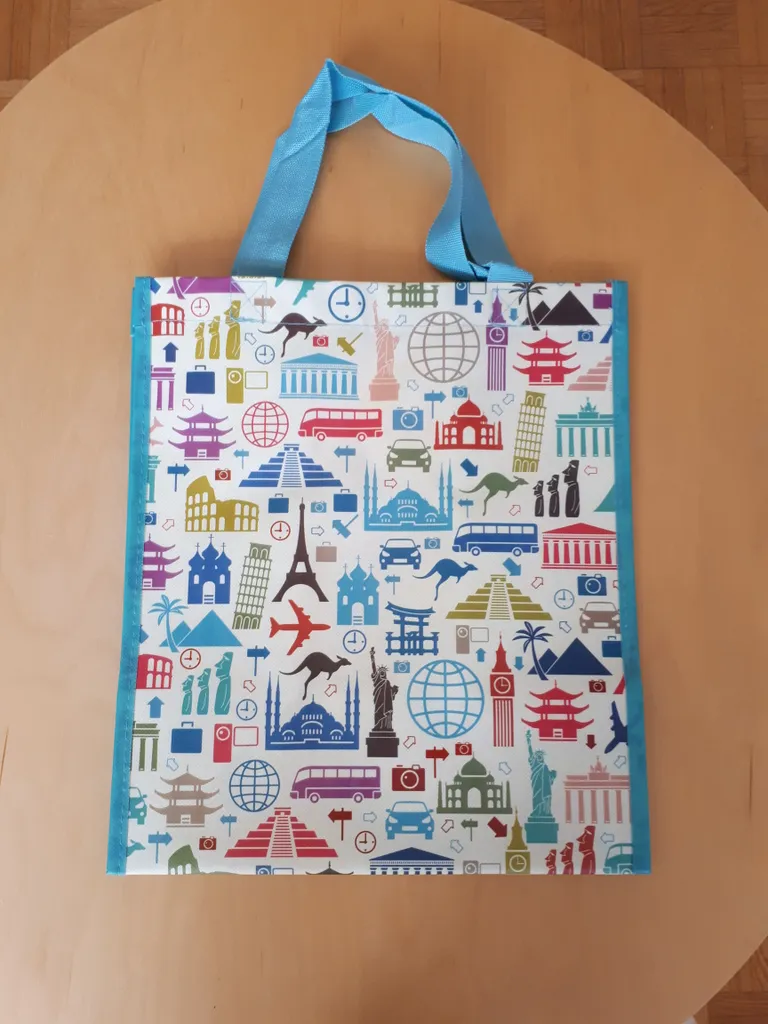 Graphic Tote 🌟NEW🌟 photo 1