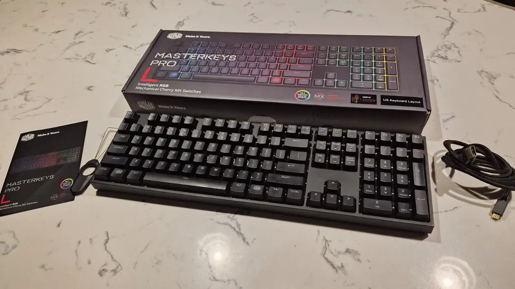 Cooler Master Masterkeys Pro L RGB Cherry MX Brown keyboard photo 1